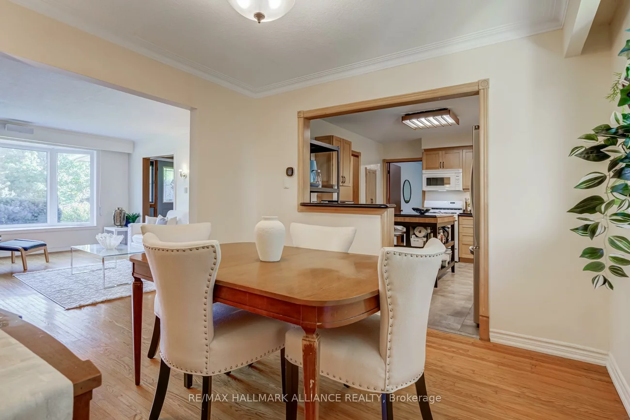 2033, Water's Edge, 1001 - BR Bronte, Oakville