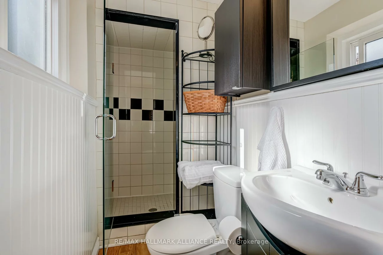 2033, Water's Edge, 1001 - BR Bronte, Oakville