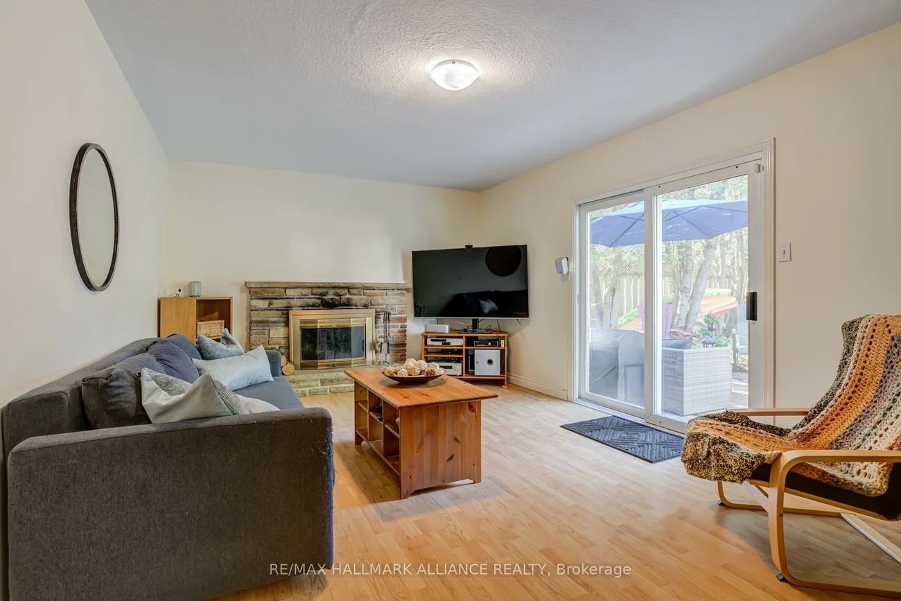 2033, Water's Edge, 1001 - BR Bronte, Oakville