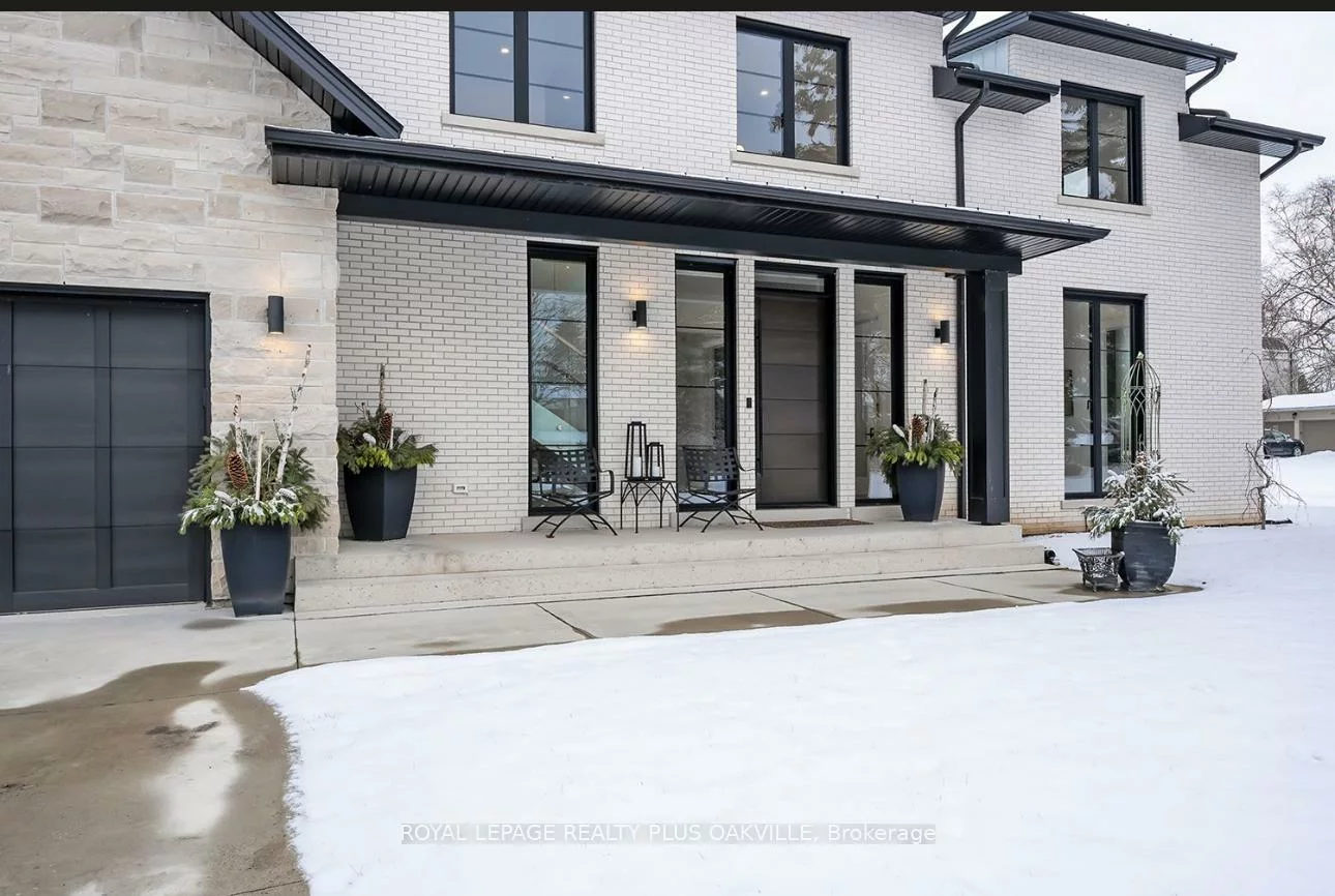 234, Walby, 1017 - SW Southwest, Oakville