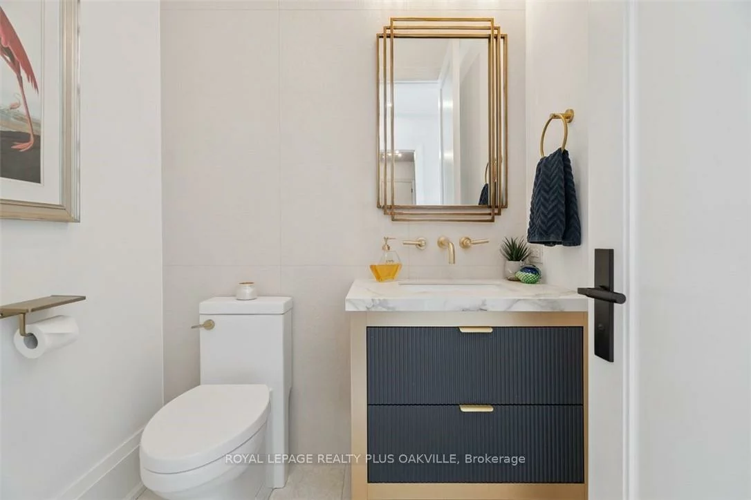 234, Walby, 1017 - SW Southwest, Oakville