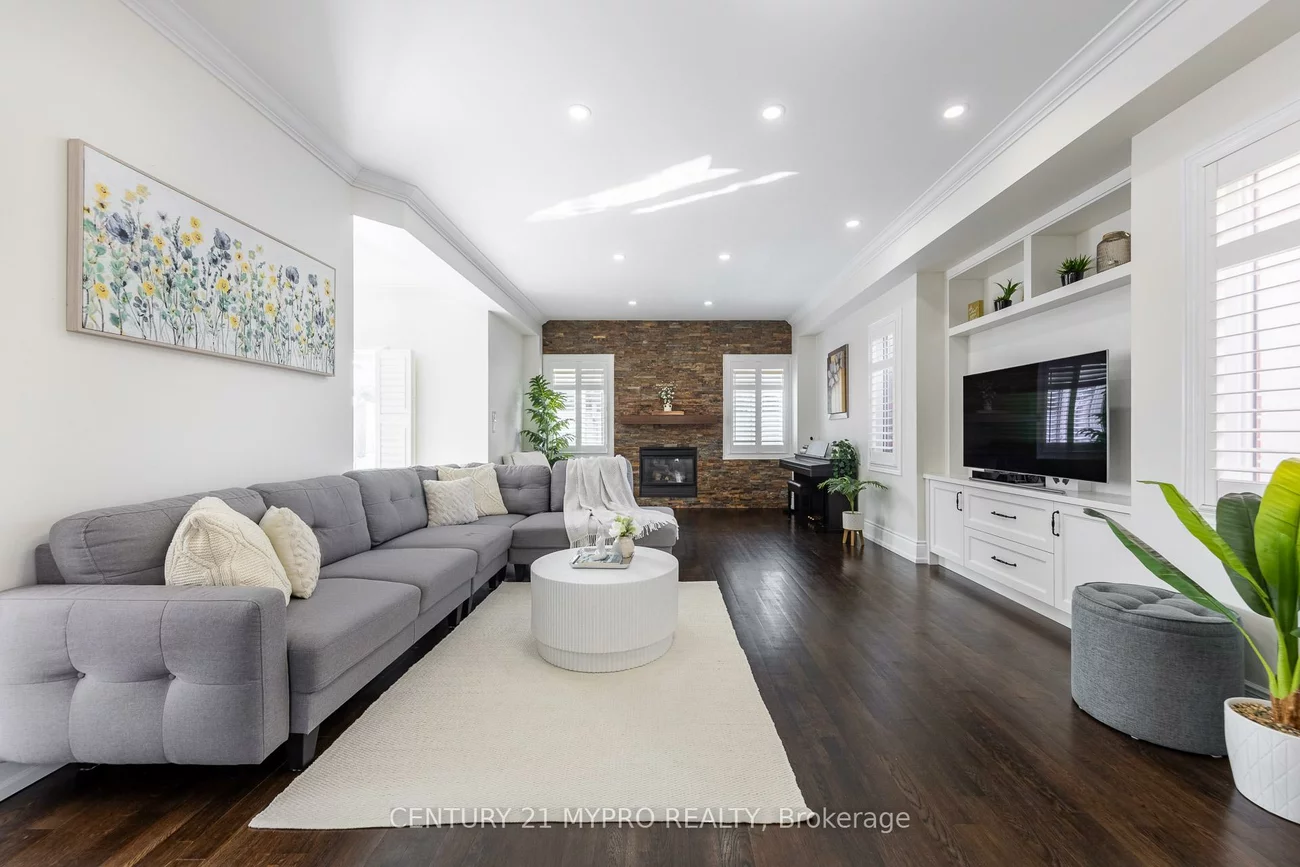 2587, Carberry, 1019 - WM Westmount, Oakville