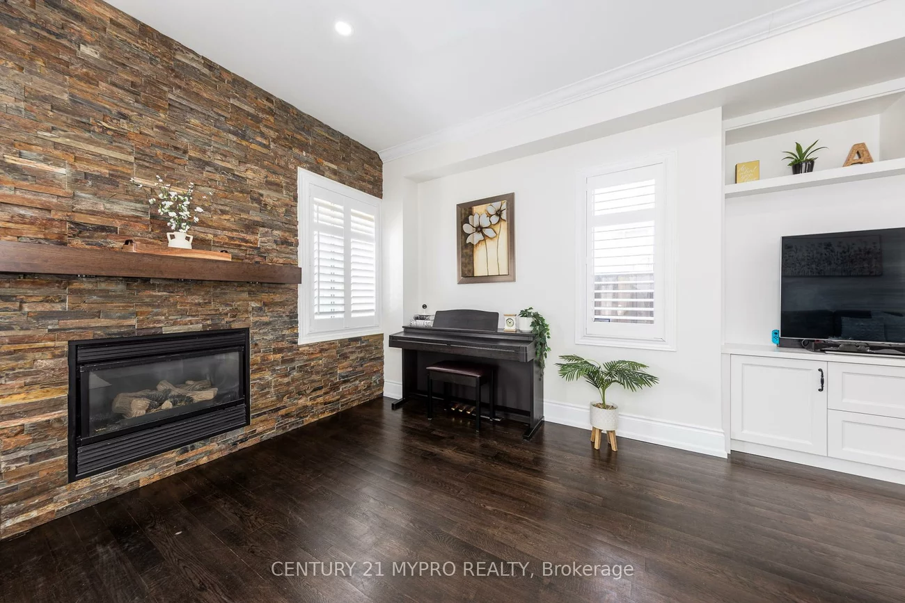 2587, Carberry, 1019 - WM Westmount, Oakville