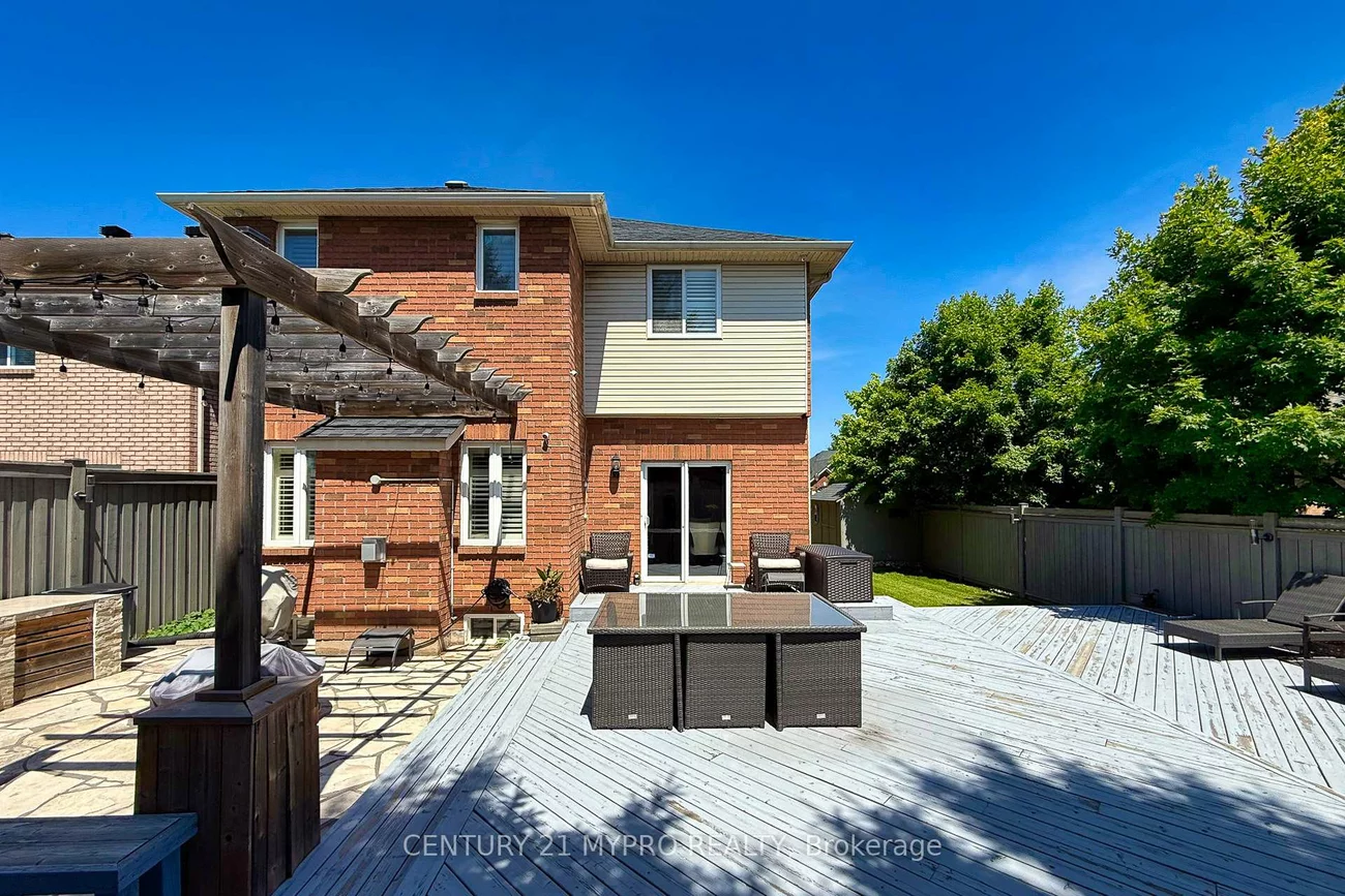 2587, Carberry, 1019 - WM Westmount, Oakville