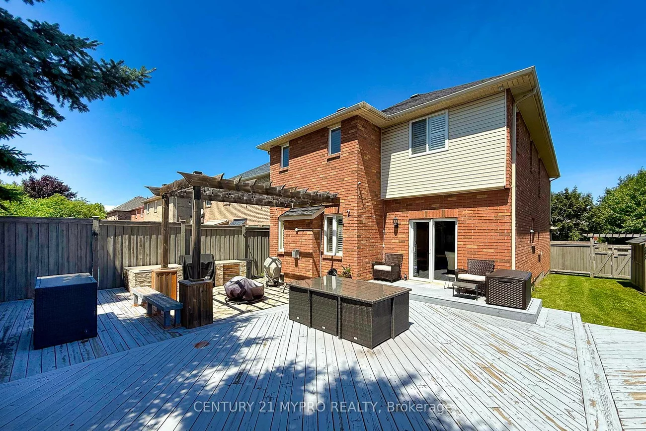 2587, Carberry, 1019 - WM Westmount, Oakville