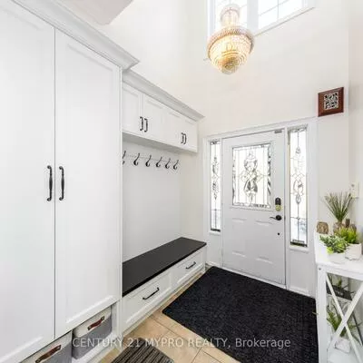 2587, Carberry, 1019 - WM Westmount, Oakville