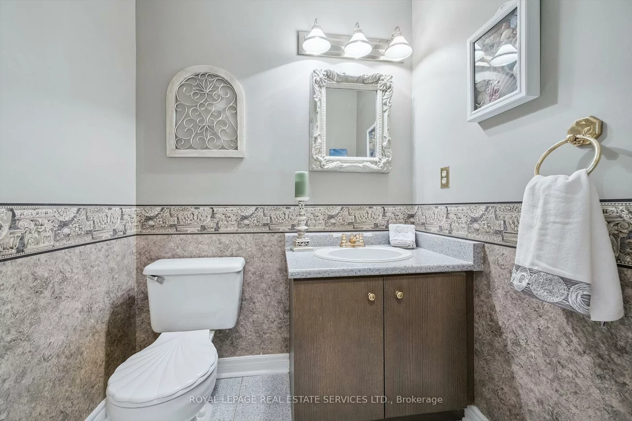 2020, Peak, 1015 - RO River Oaks, Oakville