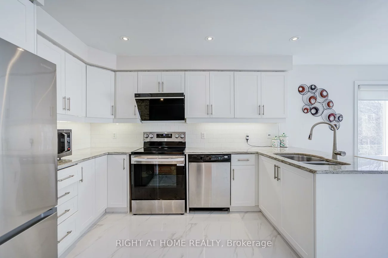 3064, Highbourne, 1000 - BC Bronte Creek, Oakville