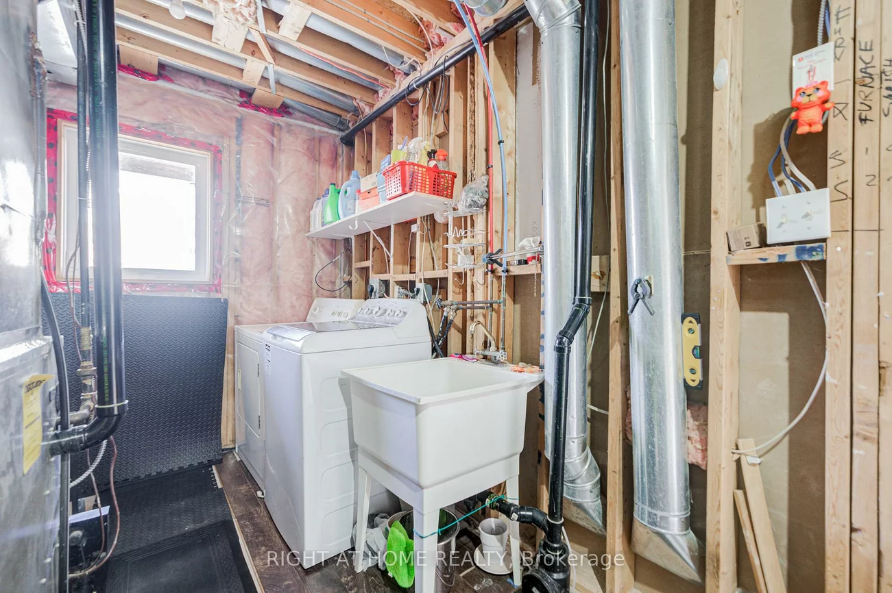 3064, Highbourne, 1000 - BC Bronte Creek, Oakville