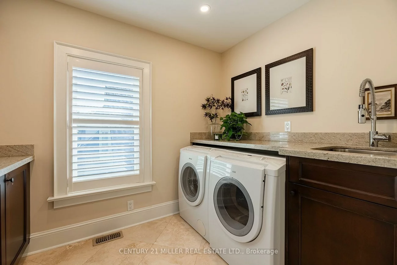 166, Watson, 1013 - OO Old Oakville, Oakville