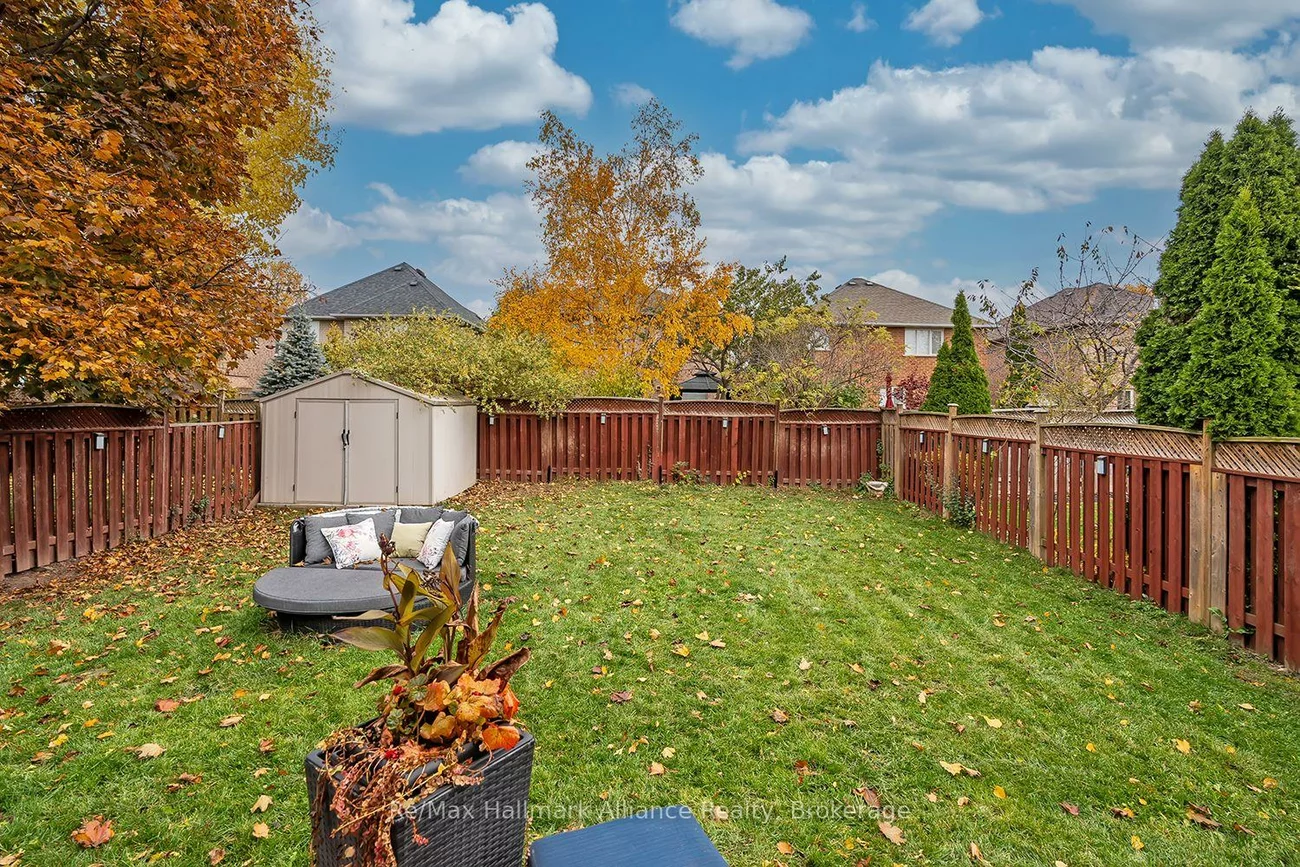 2411, East Gate, 1015 - RO River Oaks, Oakville