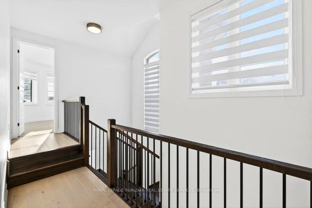 1404, Lynx, 1010 - JM Joshua Meadows, Oakville