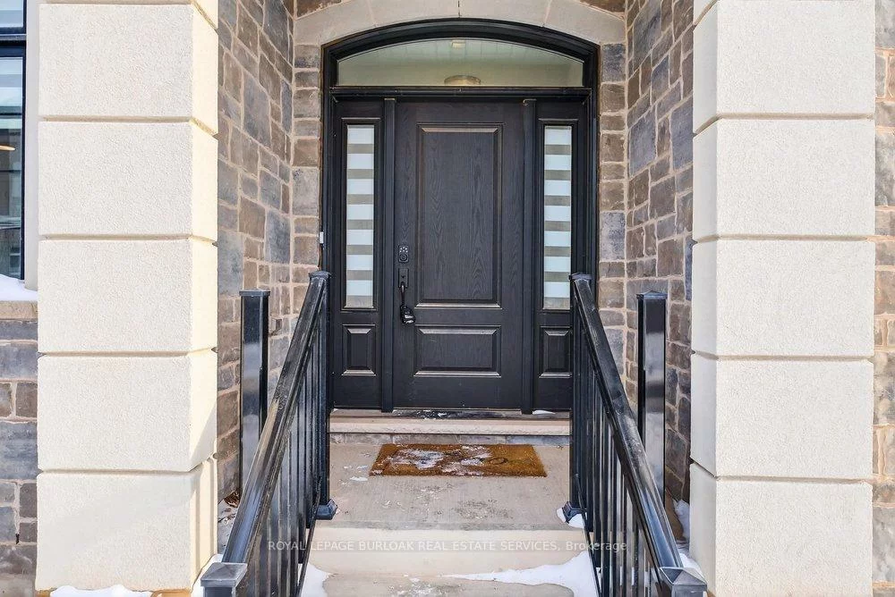 1404, Lynx, 1010 - JM Joshua Meadows, Oakville