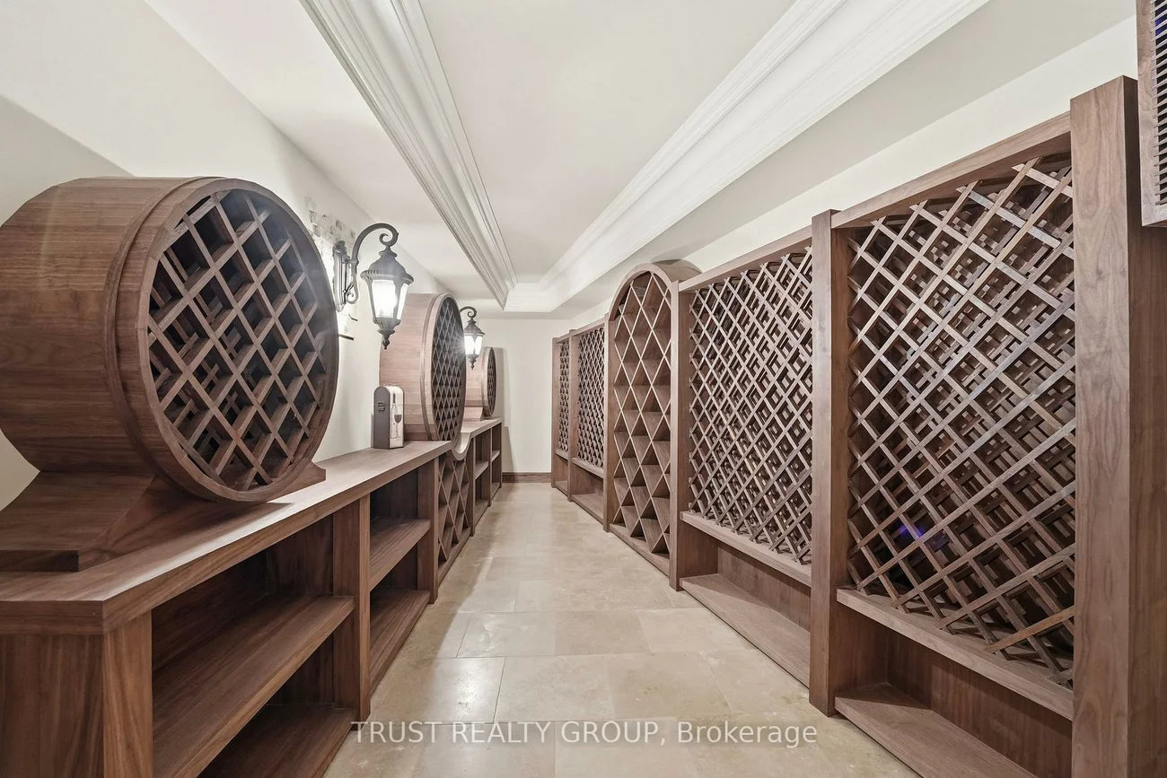 1372, Duncan, 1011 - MO Morrison, Oakville