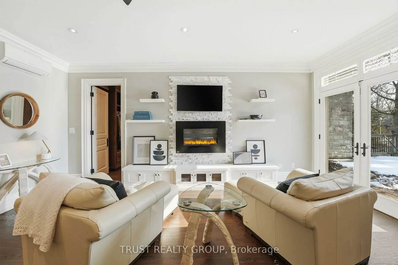 1372, Duncan, 1011 - MO Morrison, Oakville