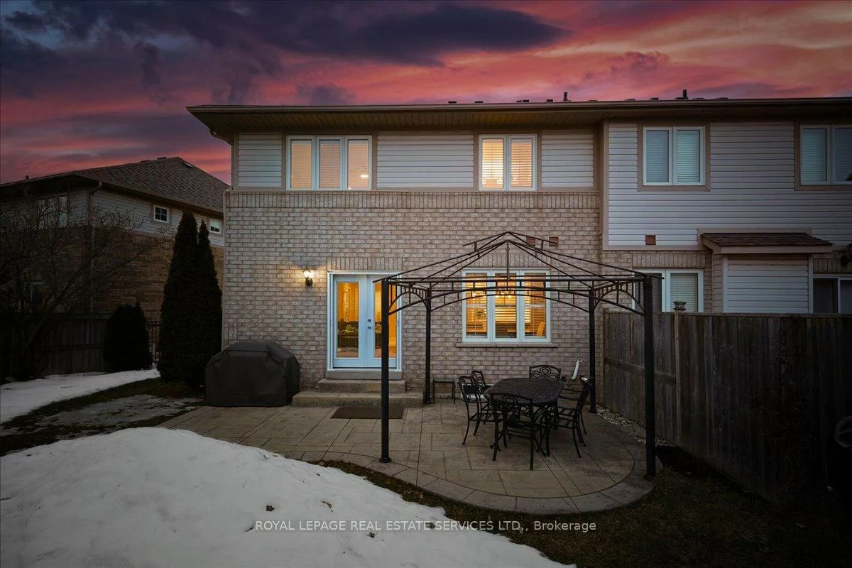 2157, Forest Gate, 1022 - WT West Oak Trails, Oakville