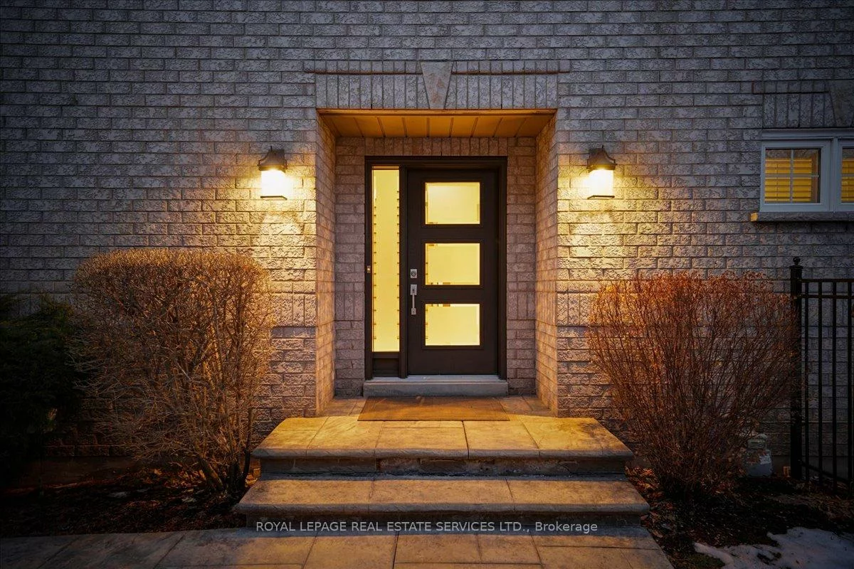 2157, Forest Gate, 1022 - WT West Oak Trails, Oakville