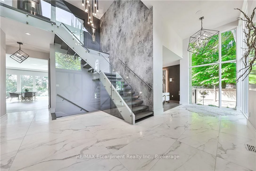 2250, Chancery, 1006 - FD Ford, Oakville