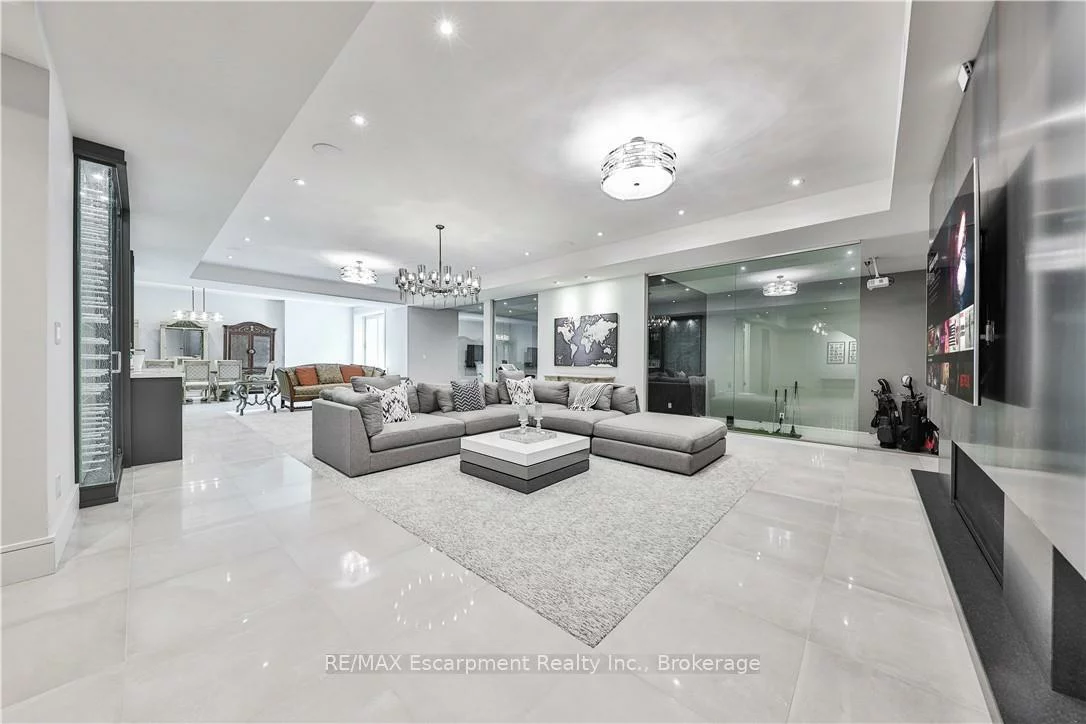 2250, Chancery, 1006 - FD Ford, Oakville