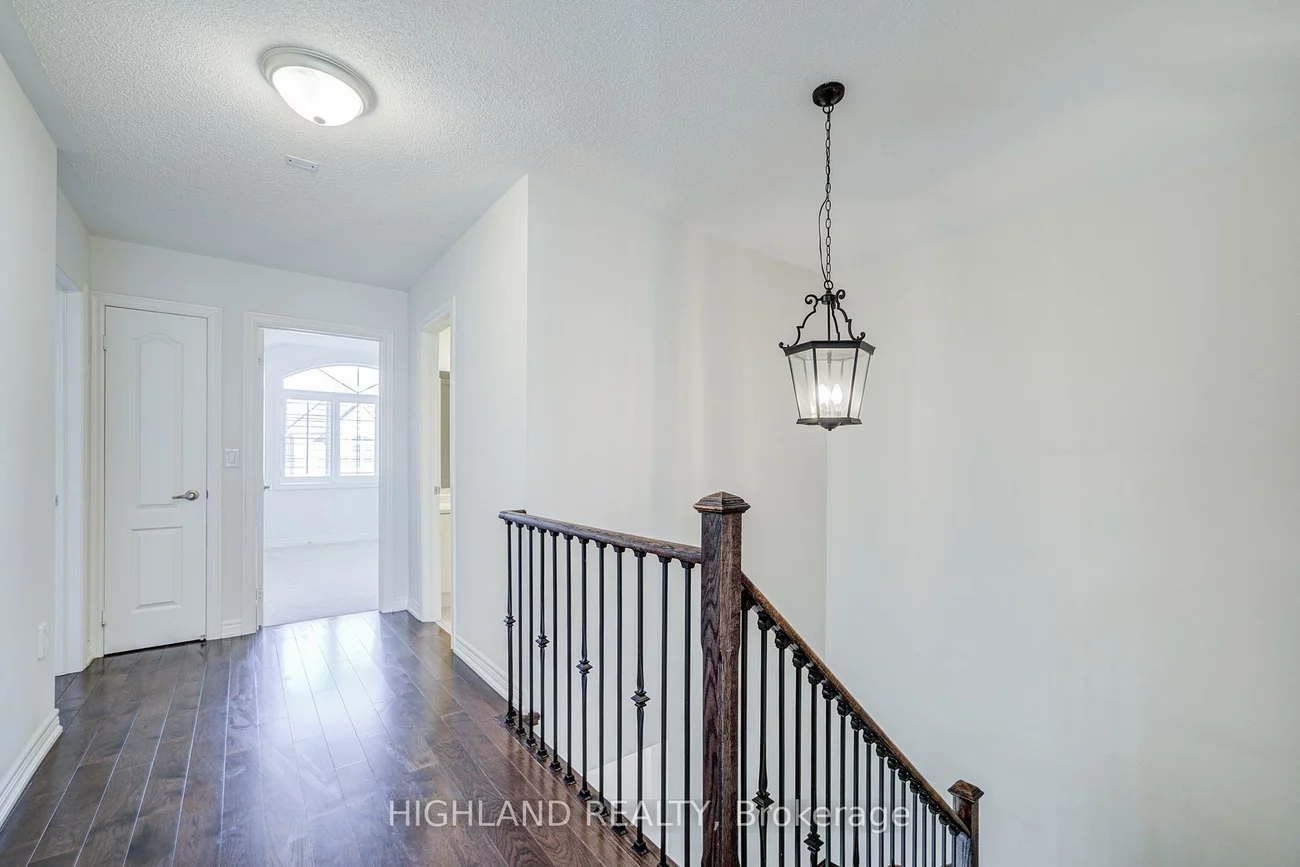 518, Terrace, 1016 - SH Sixteen Hollow, Oakville