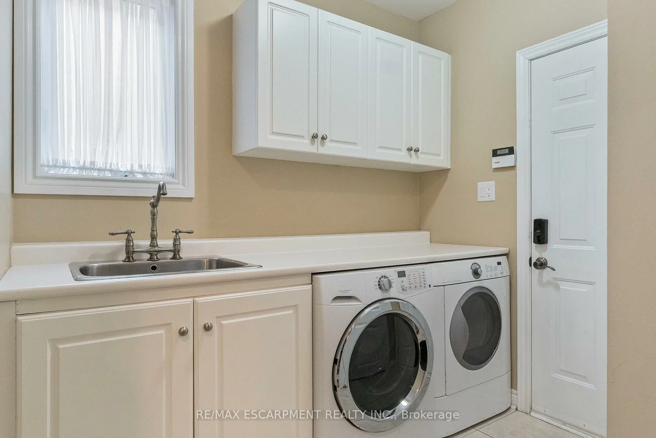 3402, Buena Vista, 1001 - BR Bronte, Oakville