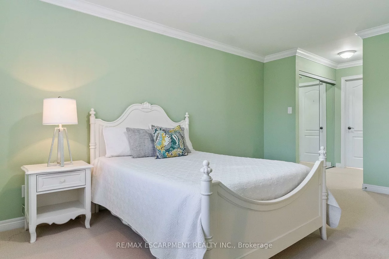 3402, Buena Vista, 1001 - BR Bronte, Oakville