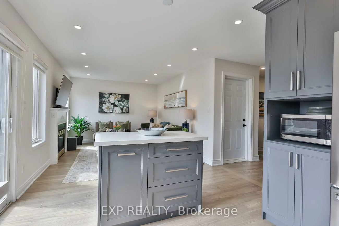 2210, Fairmount, 1019 - WM Westmount, Oakville