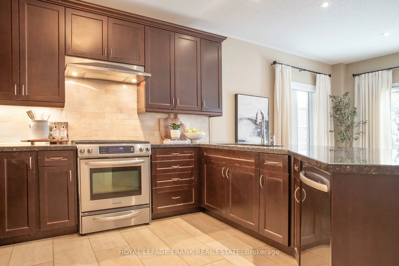 2309, Wuthering Heights, 1000 - BC Bronte Creek, Oakville