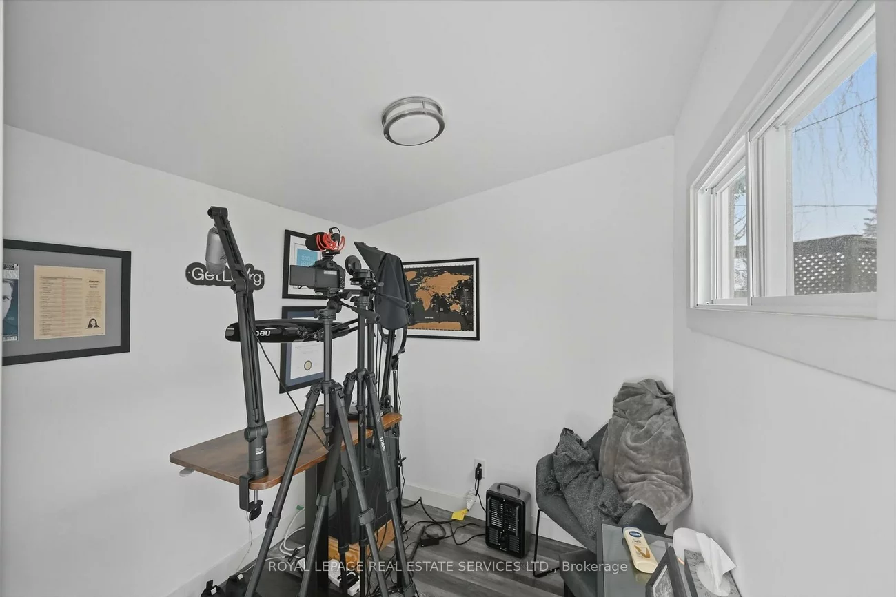 1151, Sarta, 1020 - WO West, Oakville