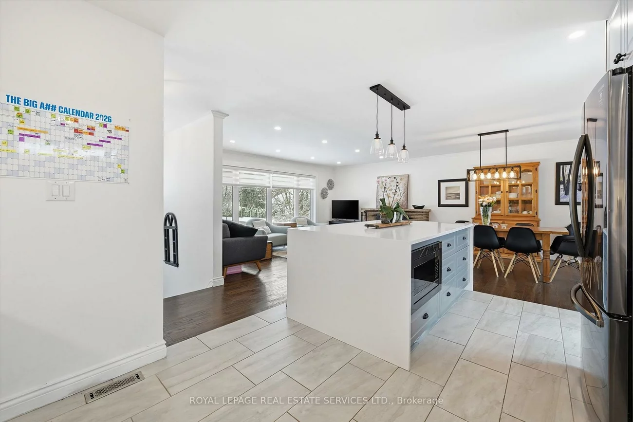 1151, Sarta, 1020 - WO West, Oakville