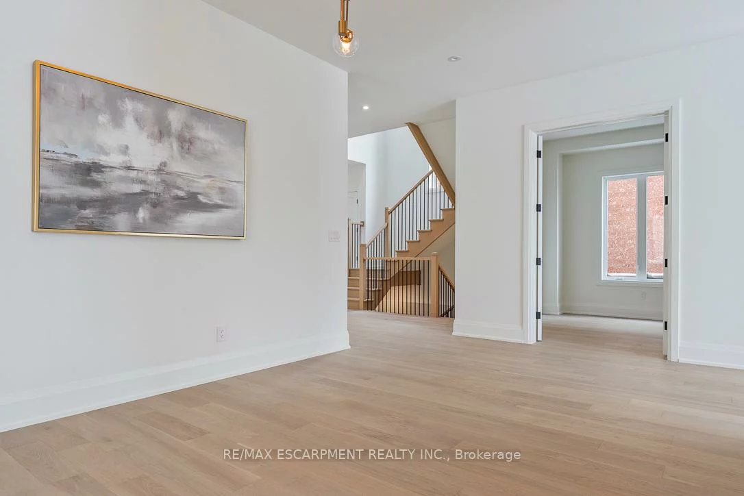 2350, Eighth, 1018 - WC Wedgewood Creek, Oakville