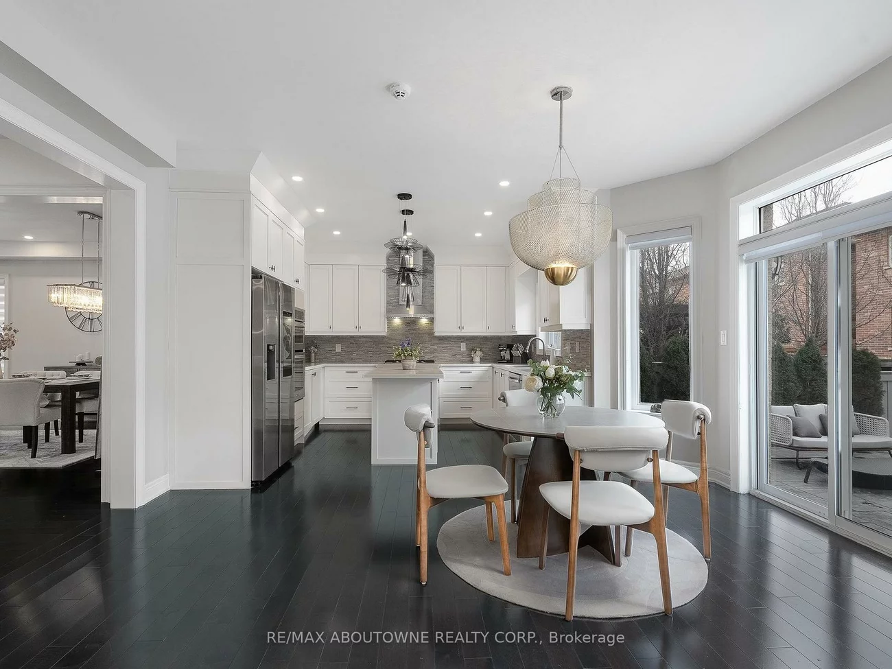 591, Hidden Trail, 1008 - GO Glenorchy, Oakville