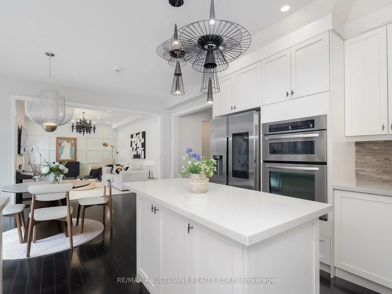 591, Hidden Trail, 1008 - GO Glenorchy, Oakville