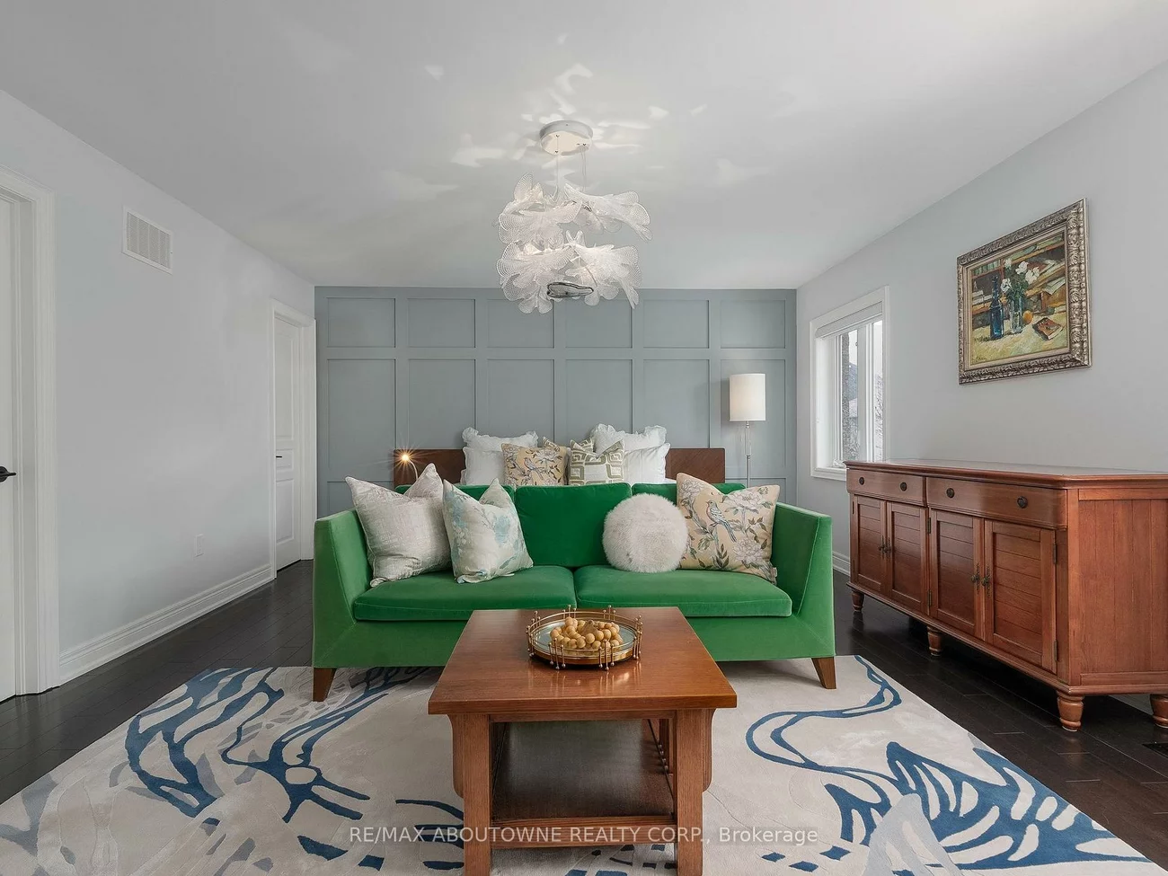 591, Hidden Trail, 1008 - GO Glenorchy, Oakville