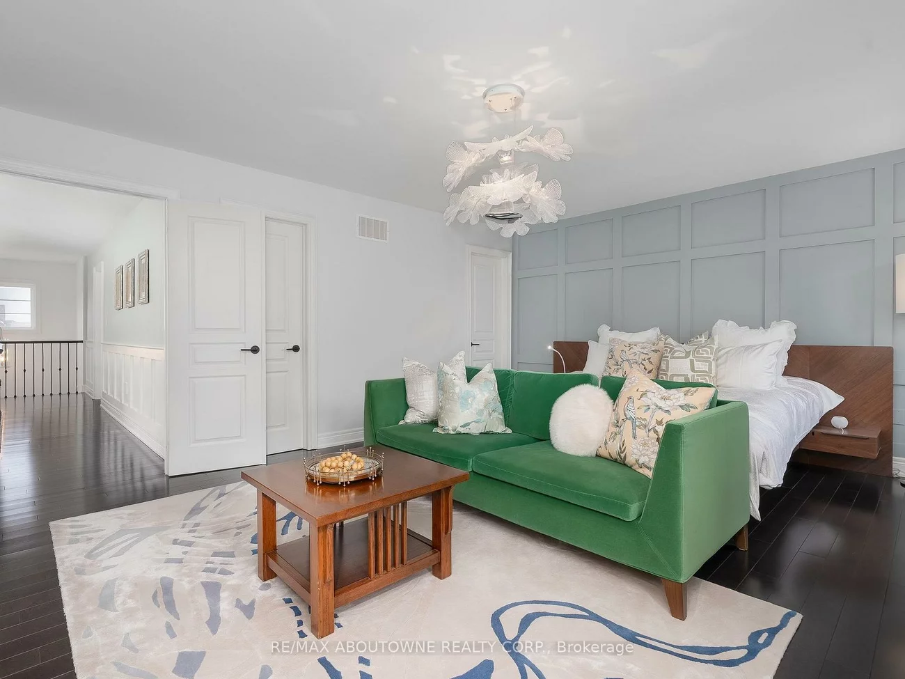 591, Hidden Trail, 1008 - GO Glenorchy, Oakville