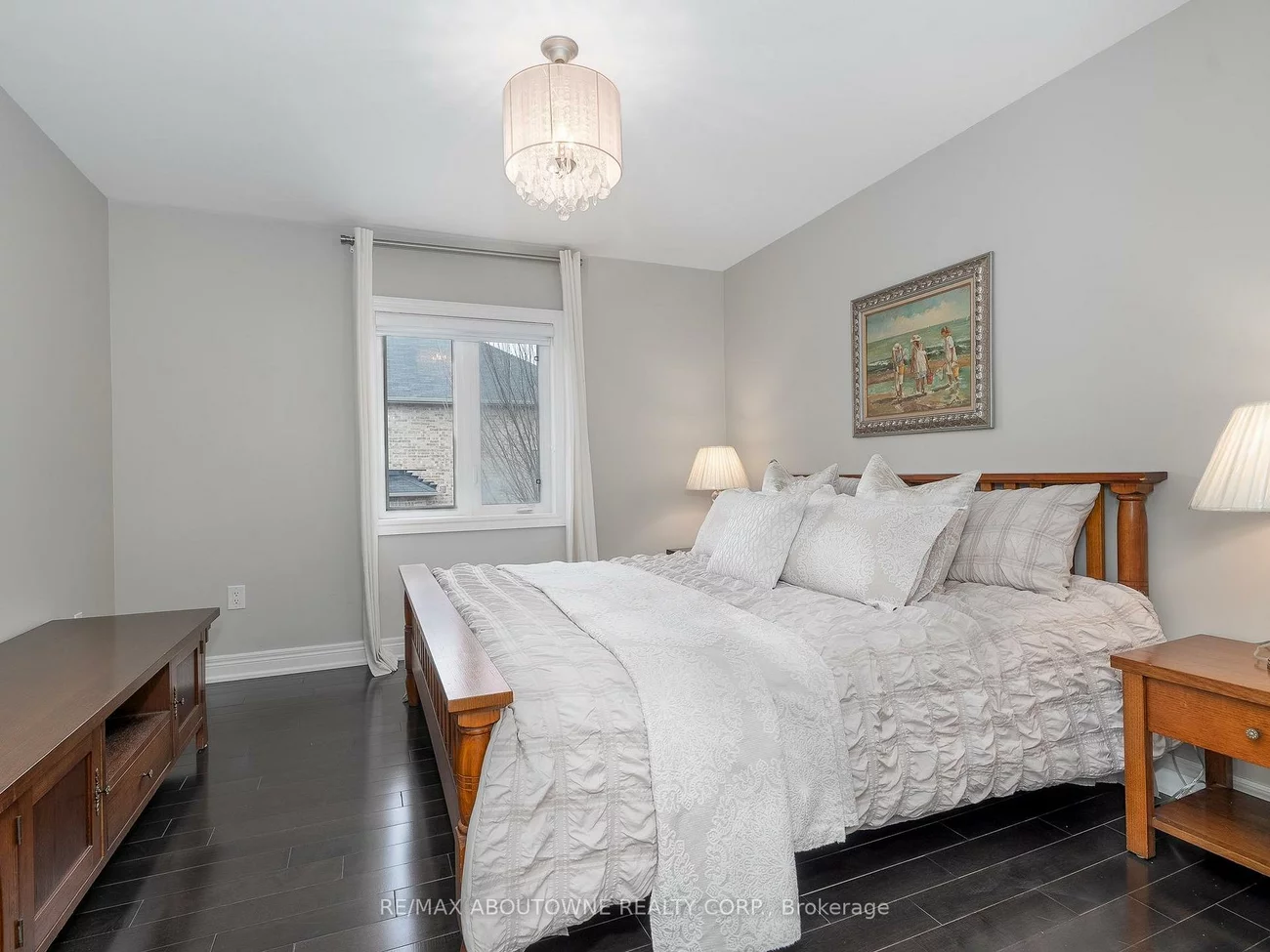 591, Hidden Trail, 1008 - GO Glenorchy, Oakville