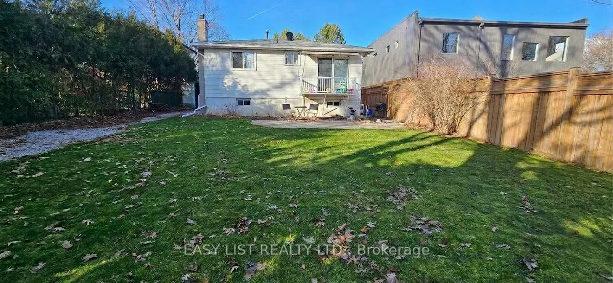 1320, Odessa, 1003 - CP College Park, Oakville