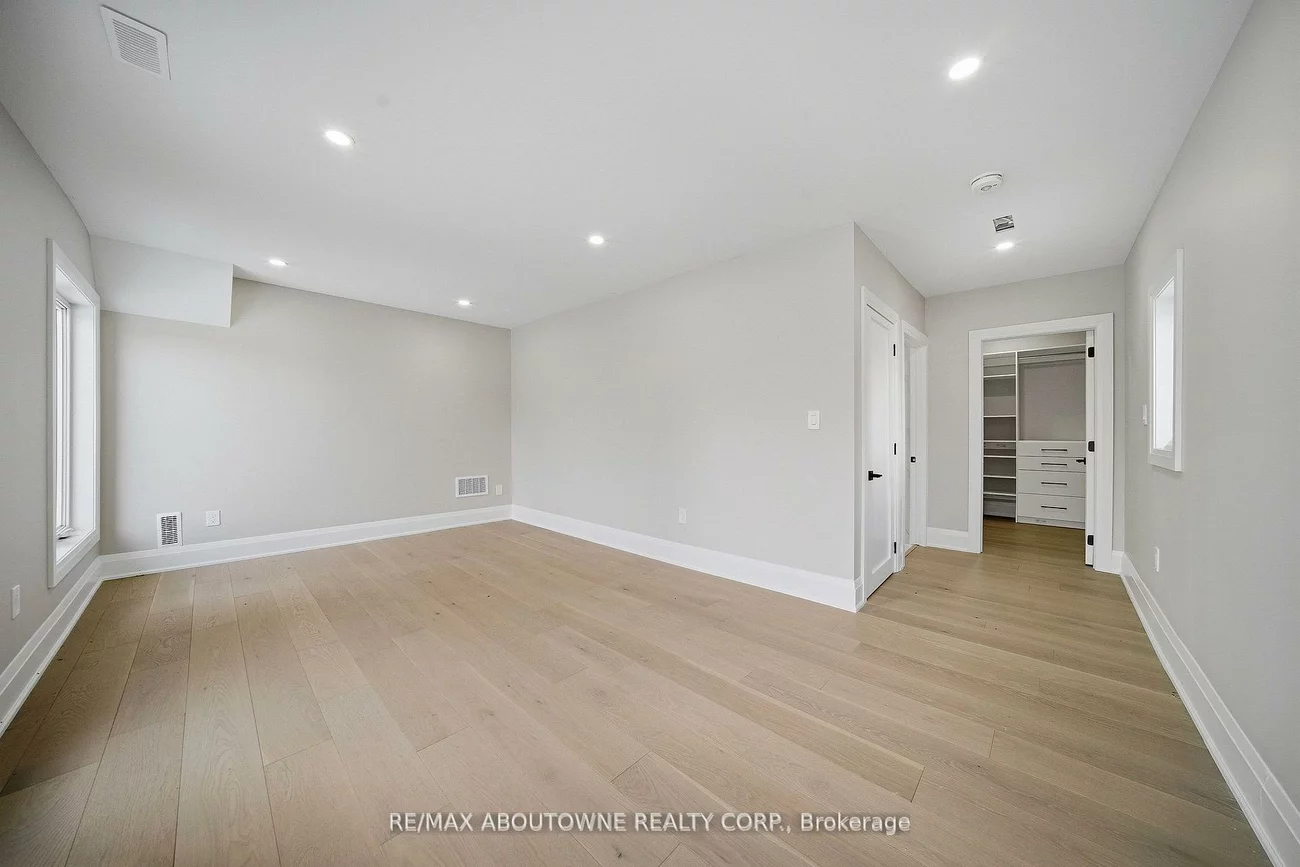 2091, Bridge, 1020 - WO West, Oakville