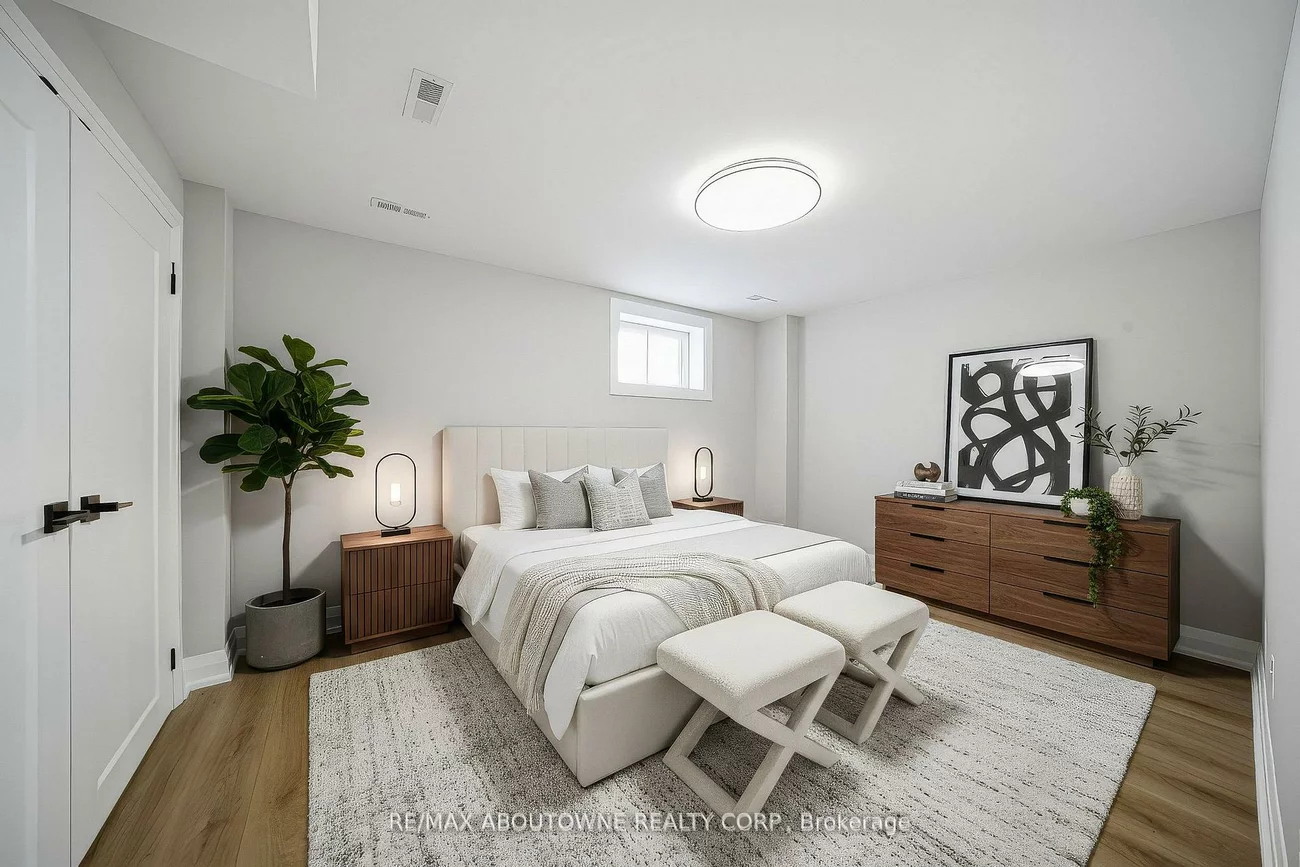 2091, Bridge, 1020 - WO West, Oakville