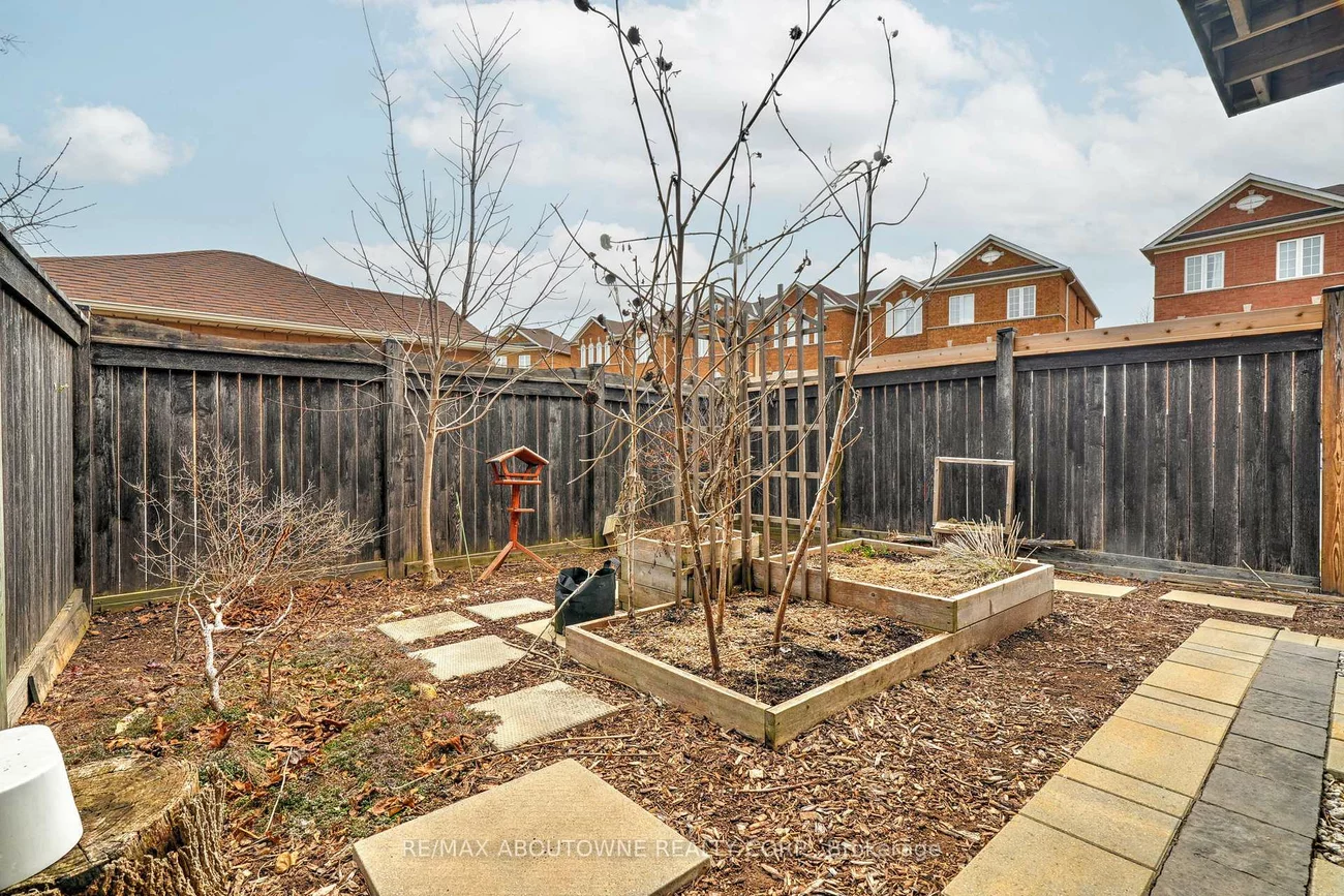 408, Fairgate, 1018 - WC Wedgewood Creek, Oakville