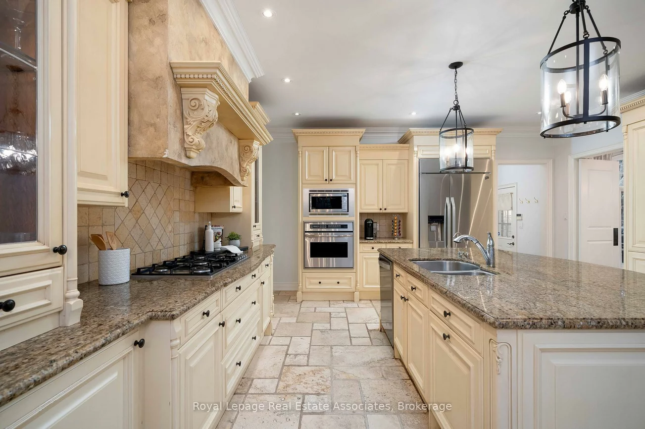 1175, Riverbank, 1015 - RO River Oaks, Oakville