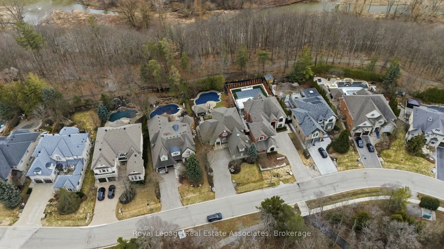 1175, Riverbank, 1015 - RO River Oaks, Oakville