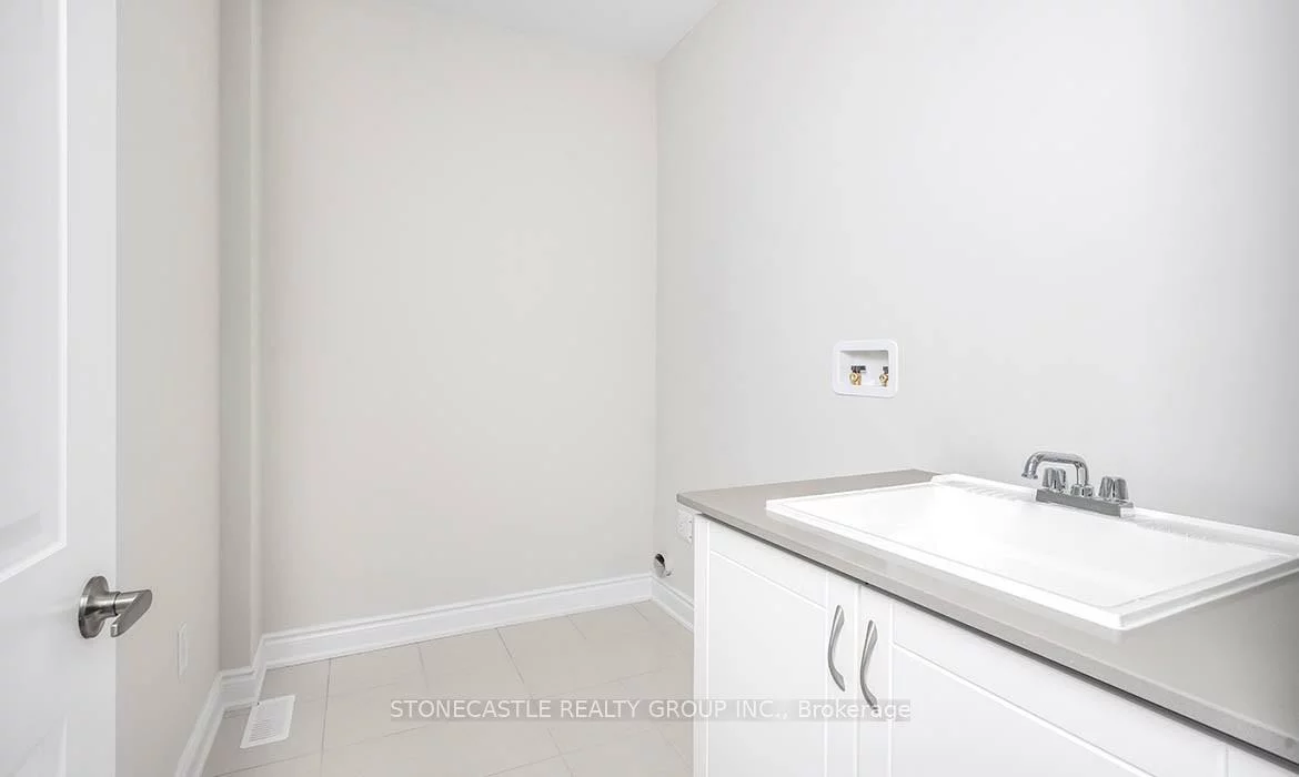 3055, Perkins, 1010 - JM Joshua Meadows, Oakville