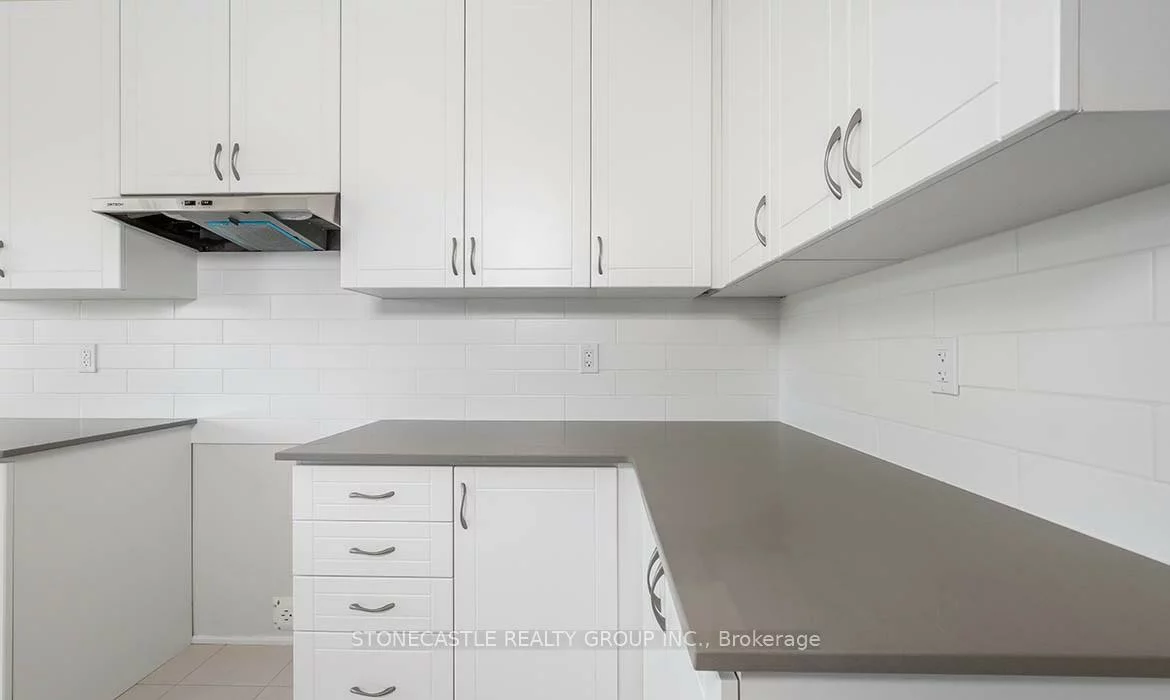 3055, Perkins, 1010 - JM Joshua Meadows, Oakville