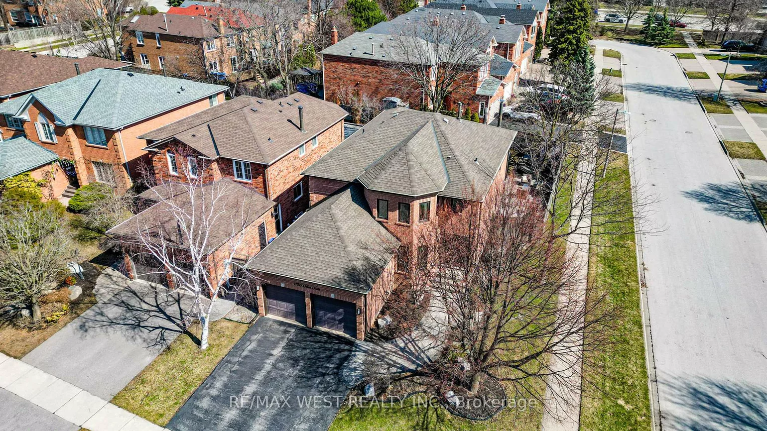 1155, Giles, 1007 - GA Glen Abbey, Oakville