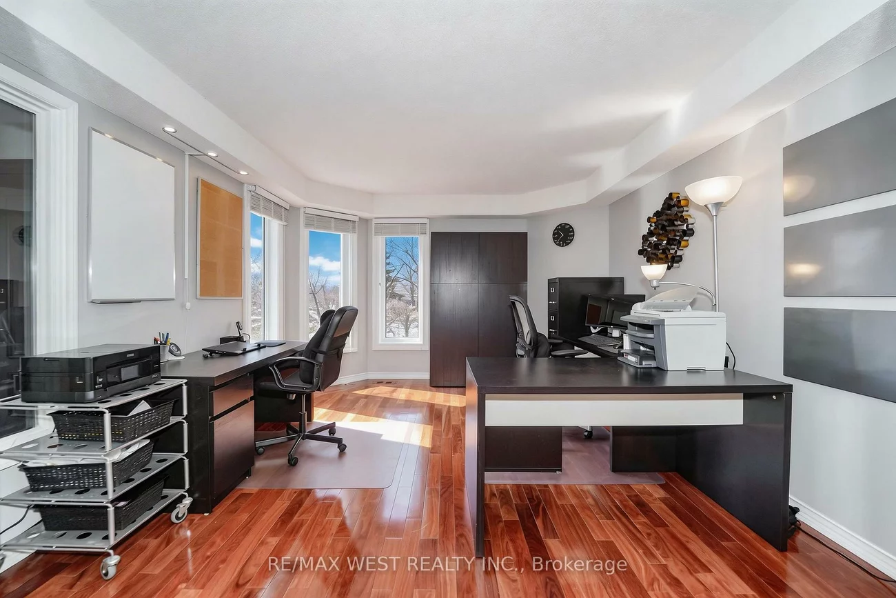 1155, Giles, 1007 - GA Glen Abbey, Oakville