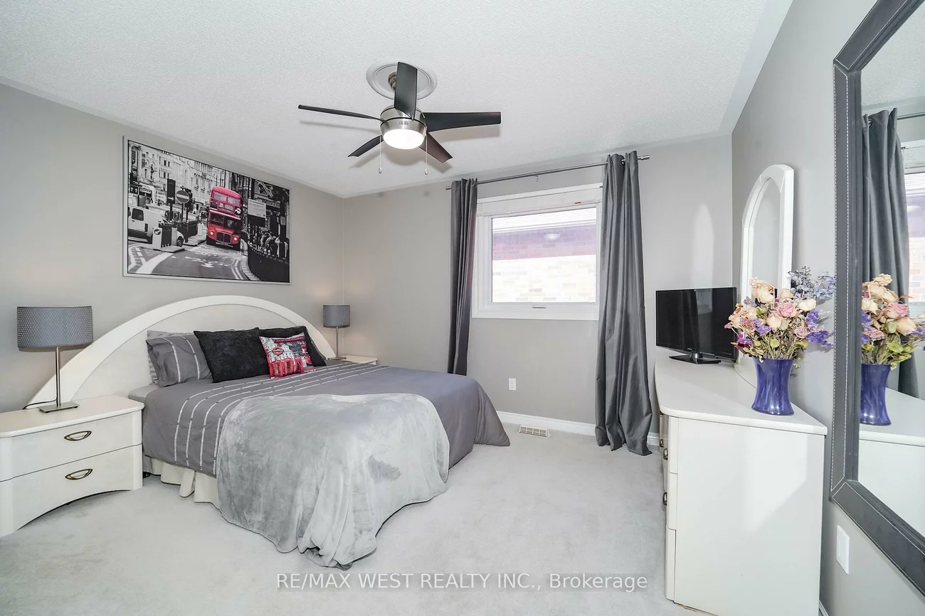 1155, Giles, 1007 - GA Glen Abbey, Oakville