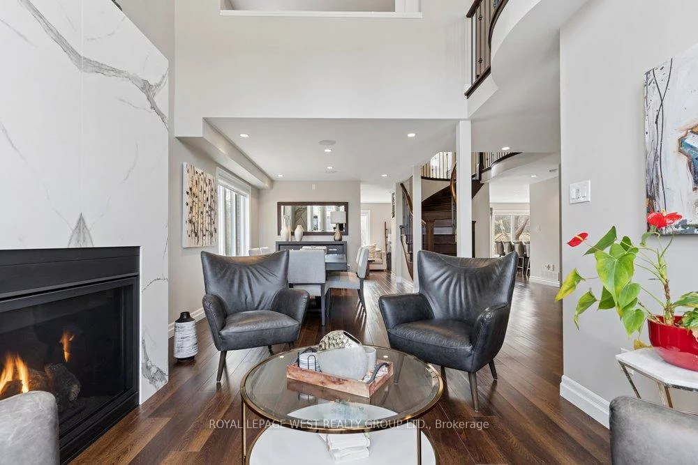 2293, Carpenters, 1007 - GA Glen Abbey, Oakville