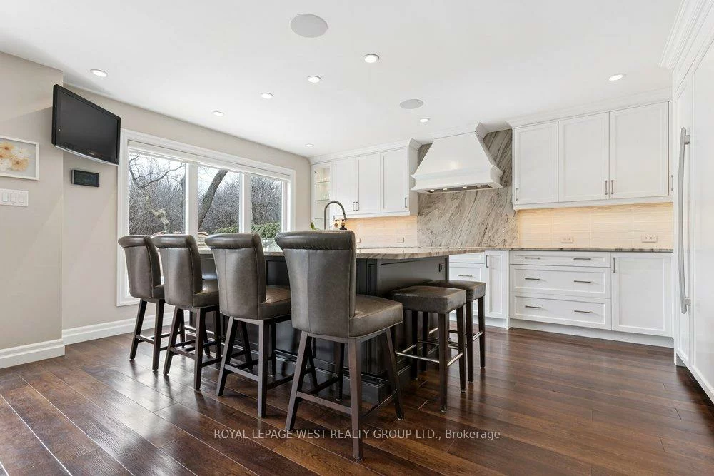 2293, Carpenters, 1007 - GA Glen Abbey, Oakville