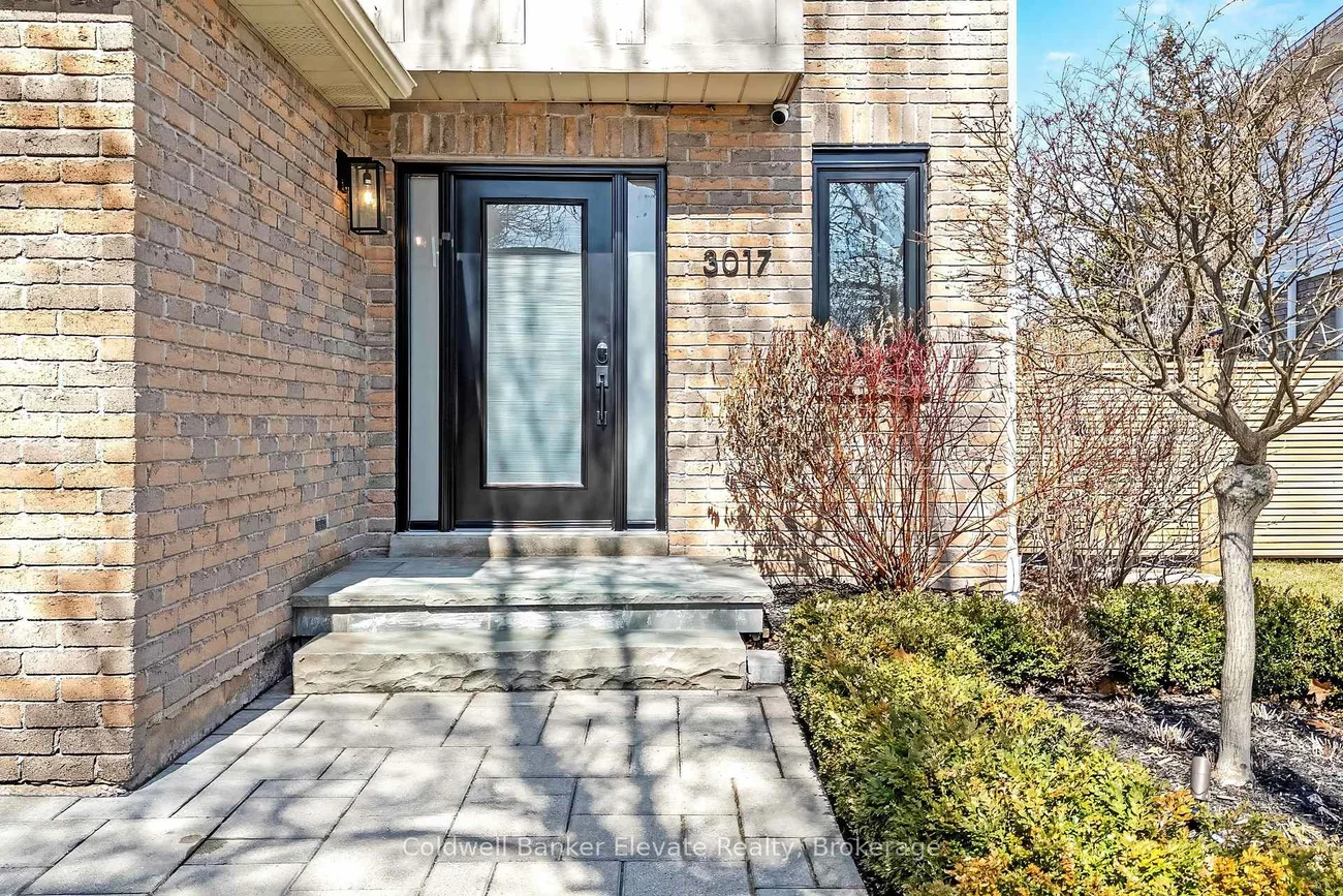 3017, Silverthorn, 1001 - BR Bronte, Oakville